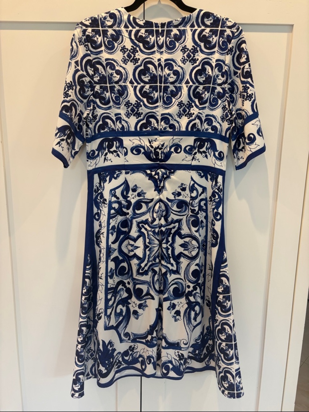 Blue and White Printed Short Sleeve Dress - Picture 6 of 6
